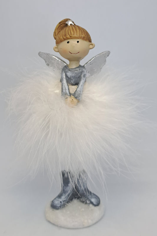 FÉE PLUME ARGENTÉE-GRÂCE ET MAGIE HIVERNALE