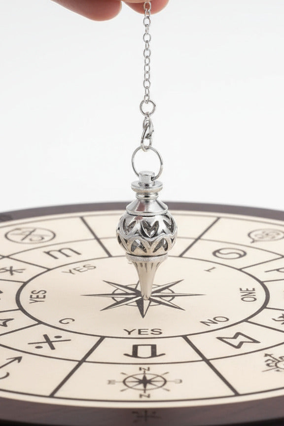 Pendule en Cuivre argenté Creux – Élégance & Précision