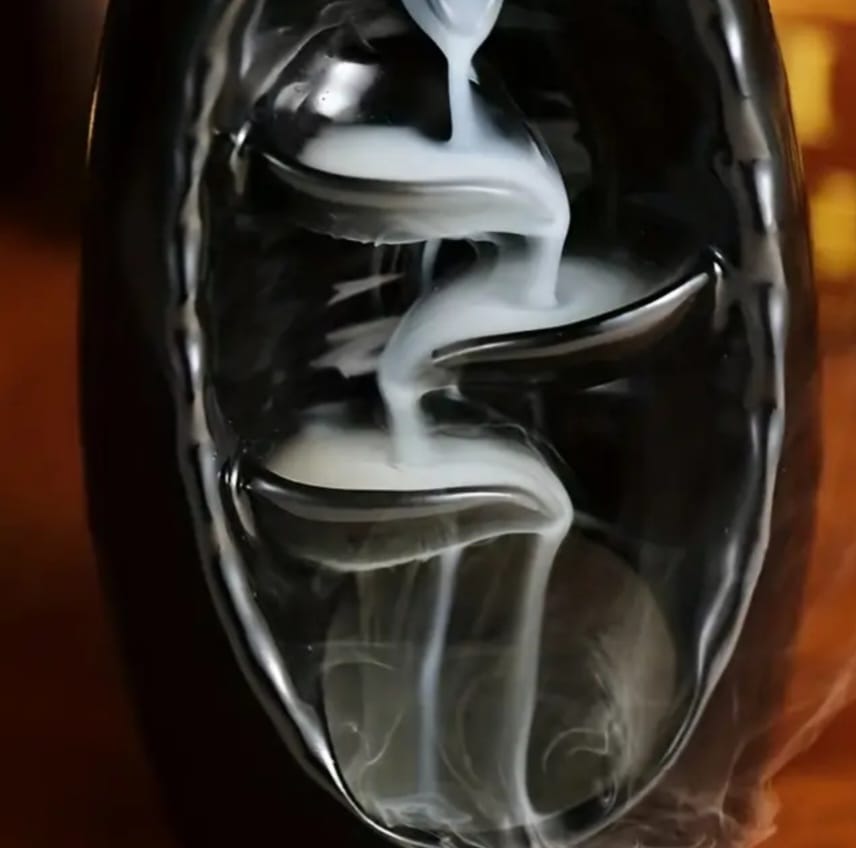 Fontaine d’Encens Cascade Noire